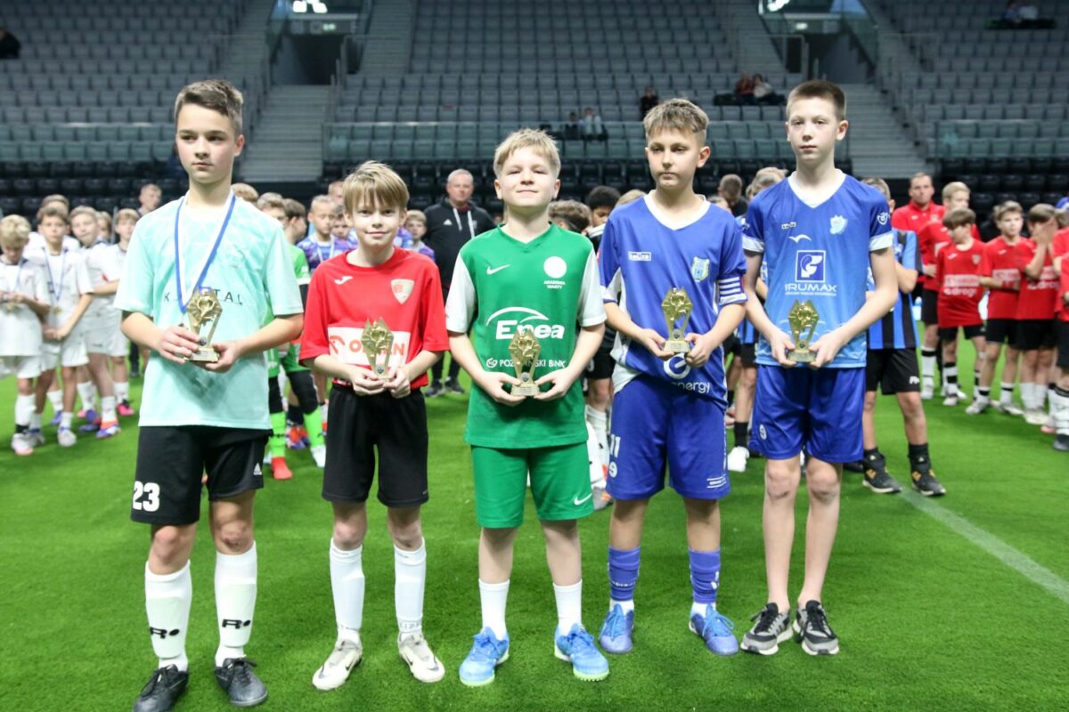 DBK Stomil Cup 2025 - niedzielne spotkania turnieju młodzieżowego