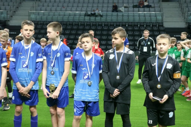 DBK Stomil Cup 2025 - niedzielne spotkania turnieju młodzieżowego