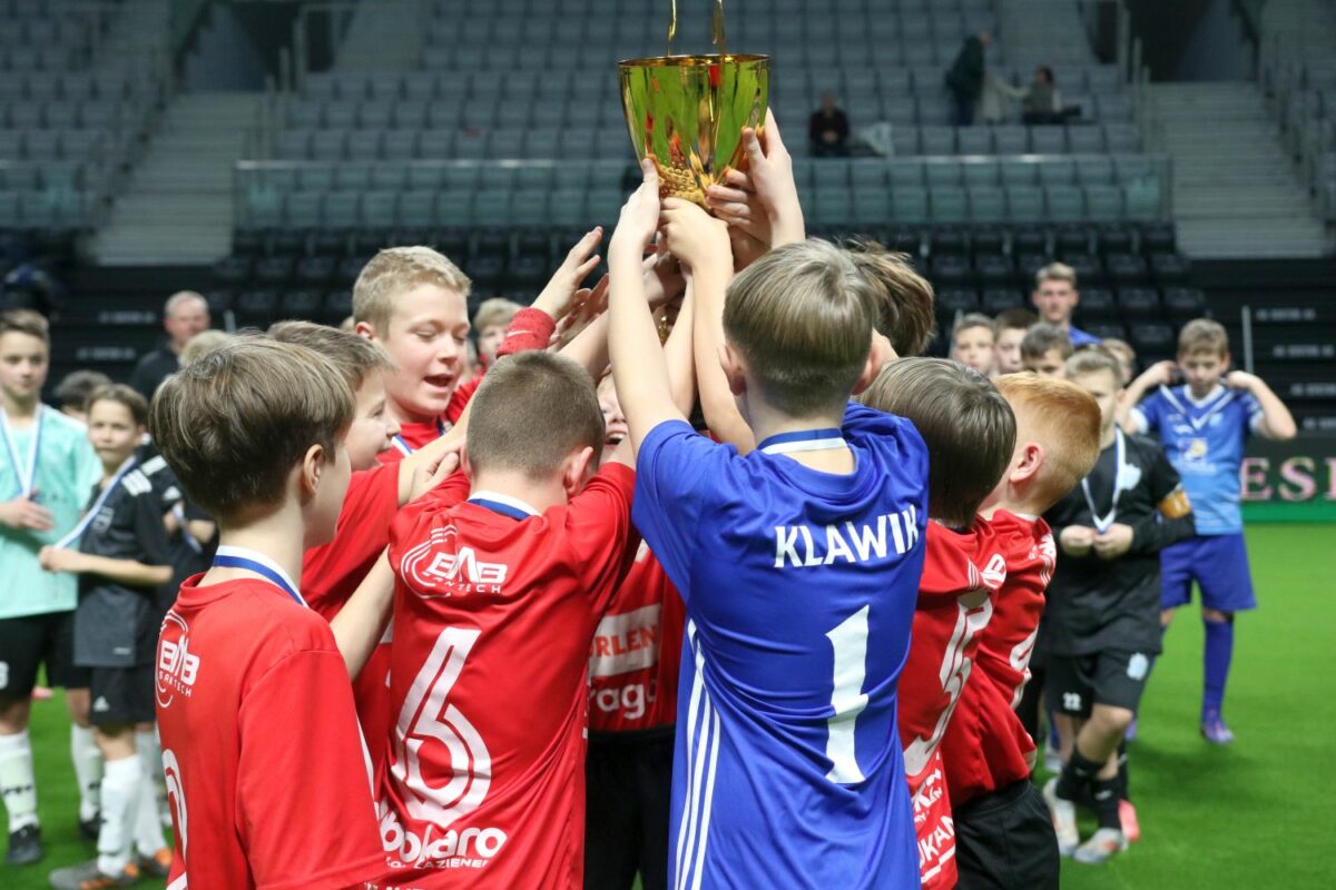 DBK Stomil Cup 2025 - niedzielne spotkania turnieju młodzieżowego