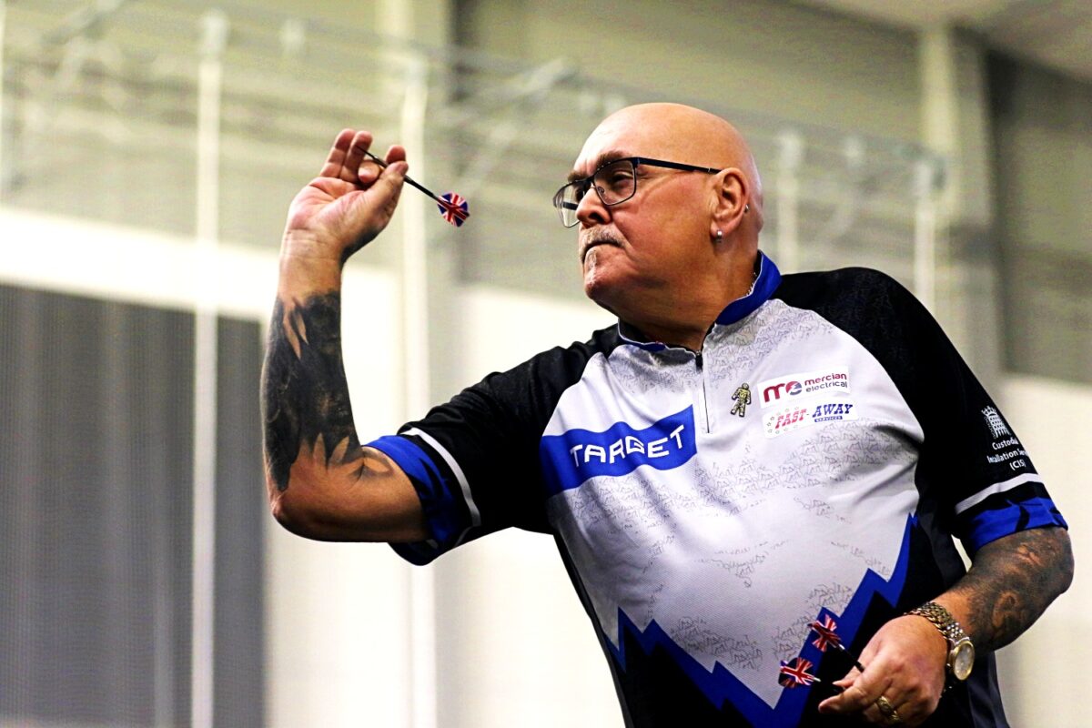 Rekordowa frekwencja i wizyta legend podczas turnieju darta